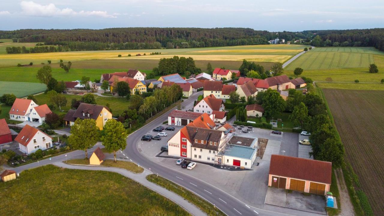Landgasthof Birkel Herrieden Exterior foto